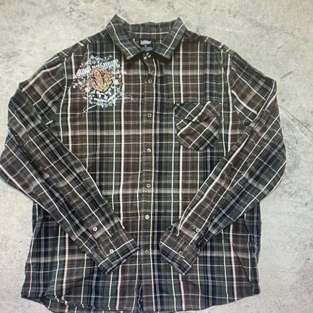 Men's Casual Plaid Button-Down Shirt - Black and Brown